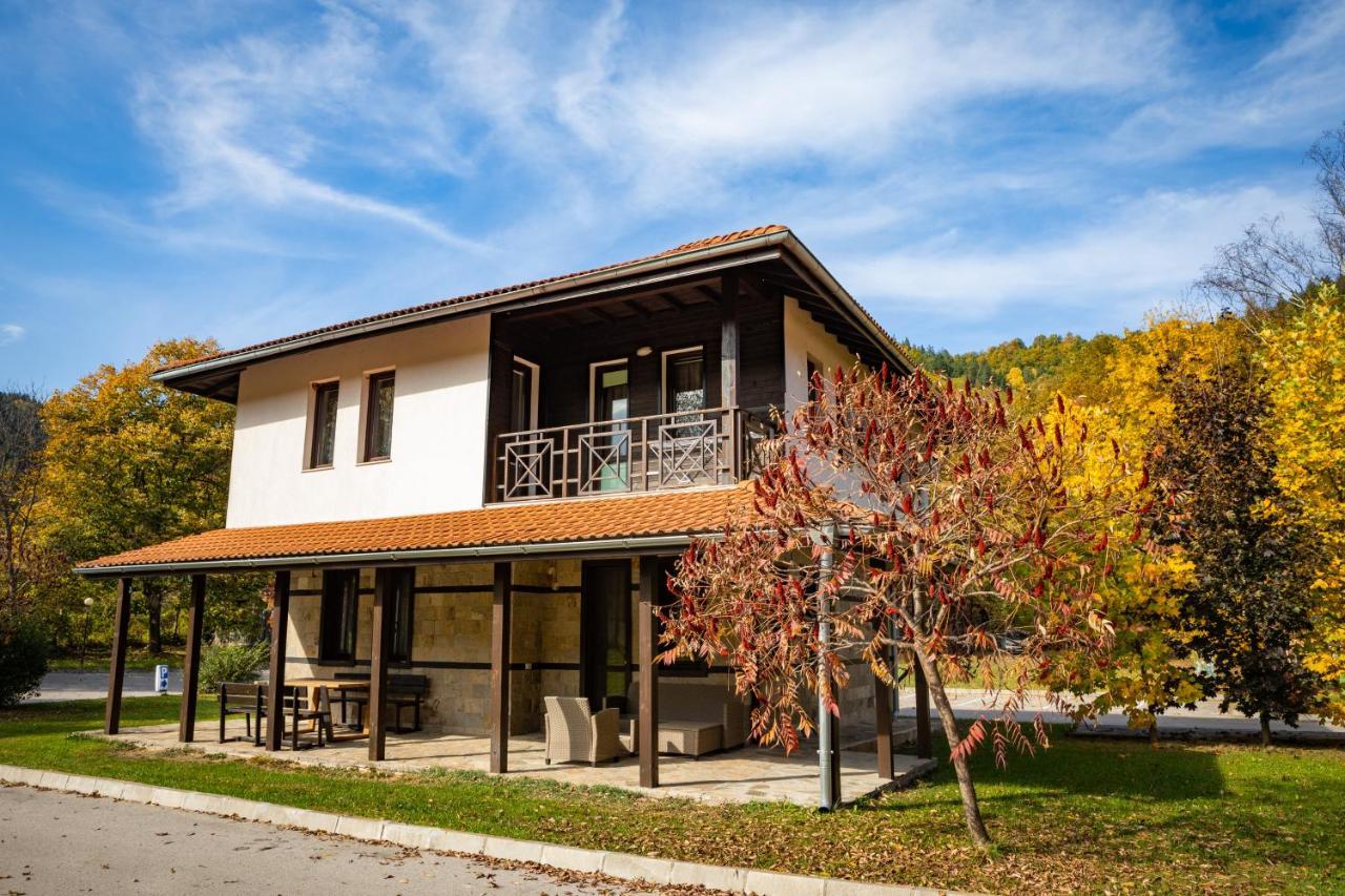 Ostrova Holiday Village Beli Osŭm 외부 사진